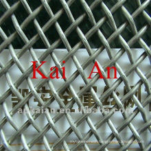 Galvanised iron animal cage mesh